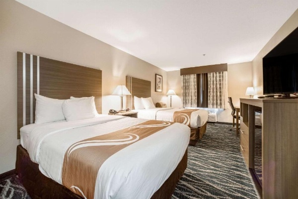 Quality Inn Effingham image 10