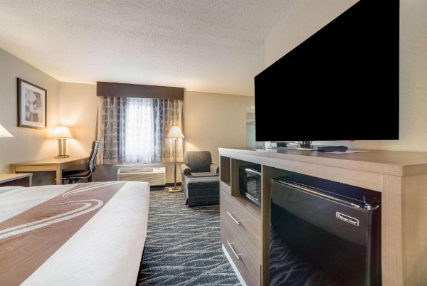 Quality Inn Effingham image 25