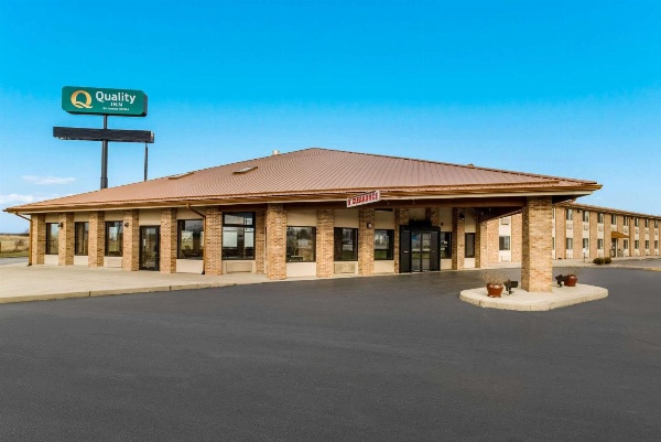 Quality Inn Effingham image 3